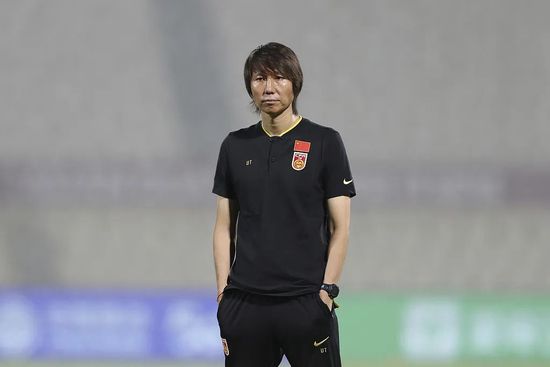 电影《黄金甲》，演员可以说十分;有戏曾志伟、陈小春又一次同台互飙演技，预知二人火花如何，静待不日即将揭晓